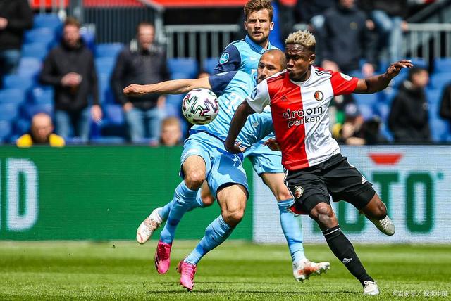 九游体育-排球邀请赛掀起高潮,蓬莱旋风队淘汰对手云贵麒麟队,战至最后一刻——锋线火力回暖的简单介绍