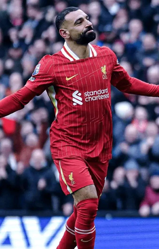 美国队观众热烈欢呼！，萨拉赫迎来十二赛季出色发挥气势如虹延续(凯尔特人美女)