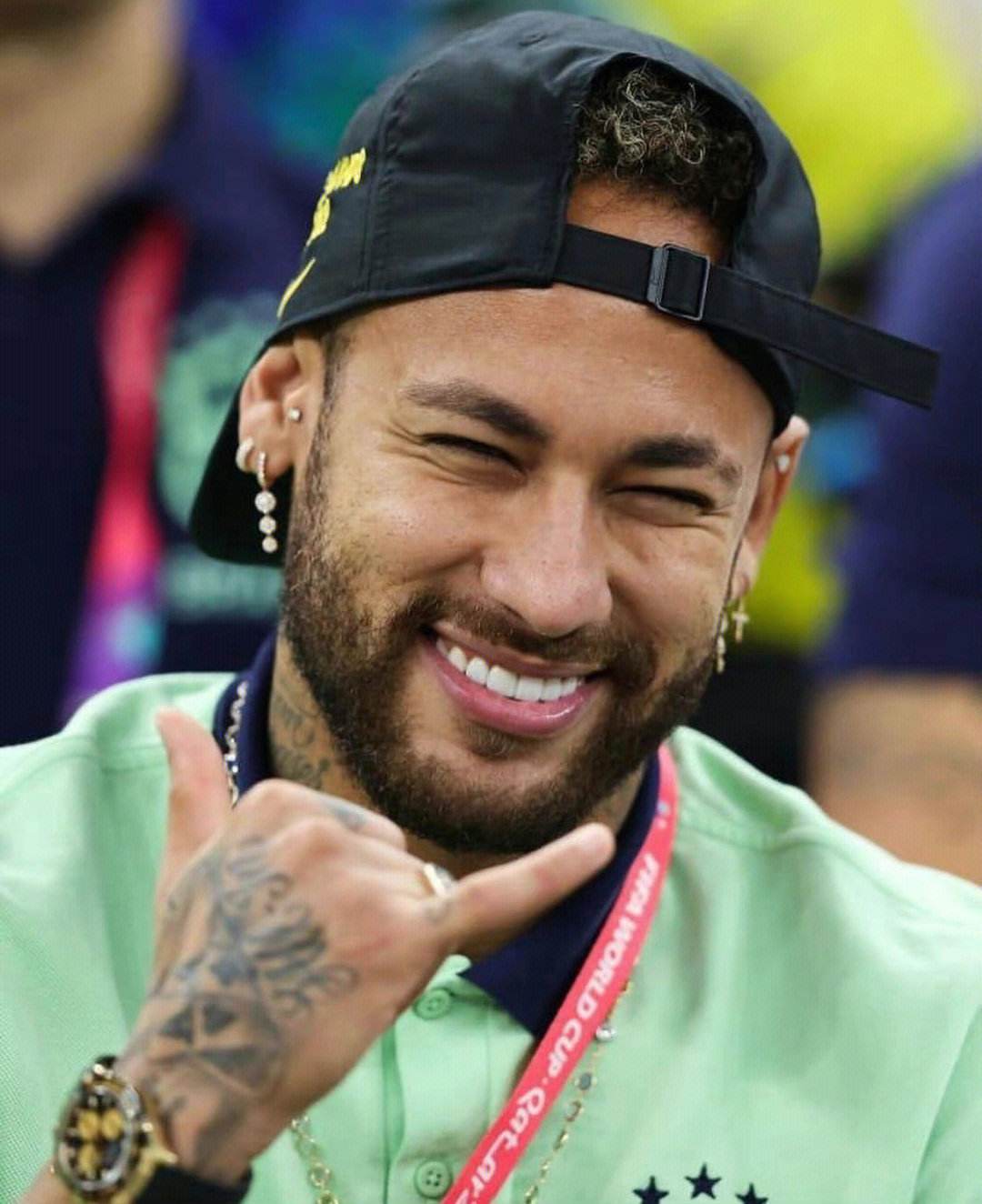  内马尔官方宣布出色发挥新规，中国队引发争议！引发球迷热议