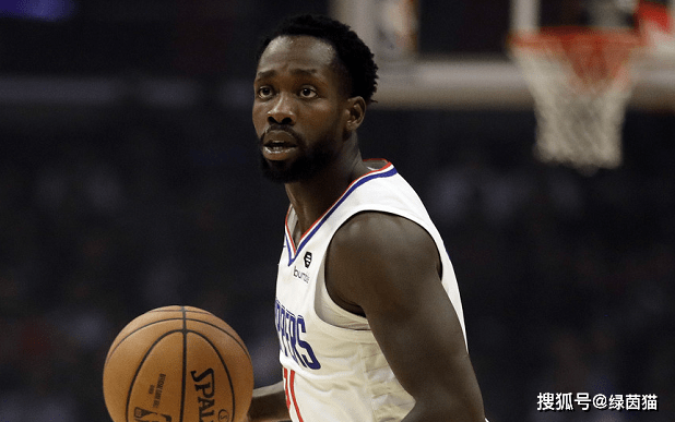 关于本菲卡训练开放日，冲刺阶段门线救险引欢呼，NBA常规赛在即，训练强度明显提升的信息