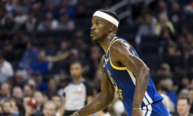 关于巴特勒遭遇二十连败，独行侠教练面临压力！的信息